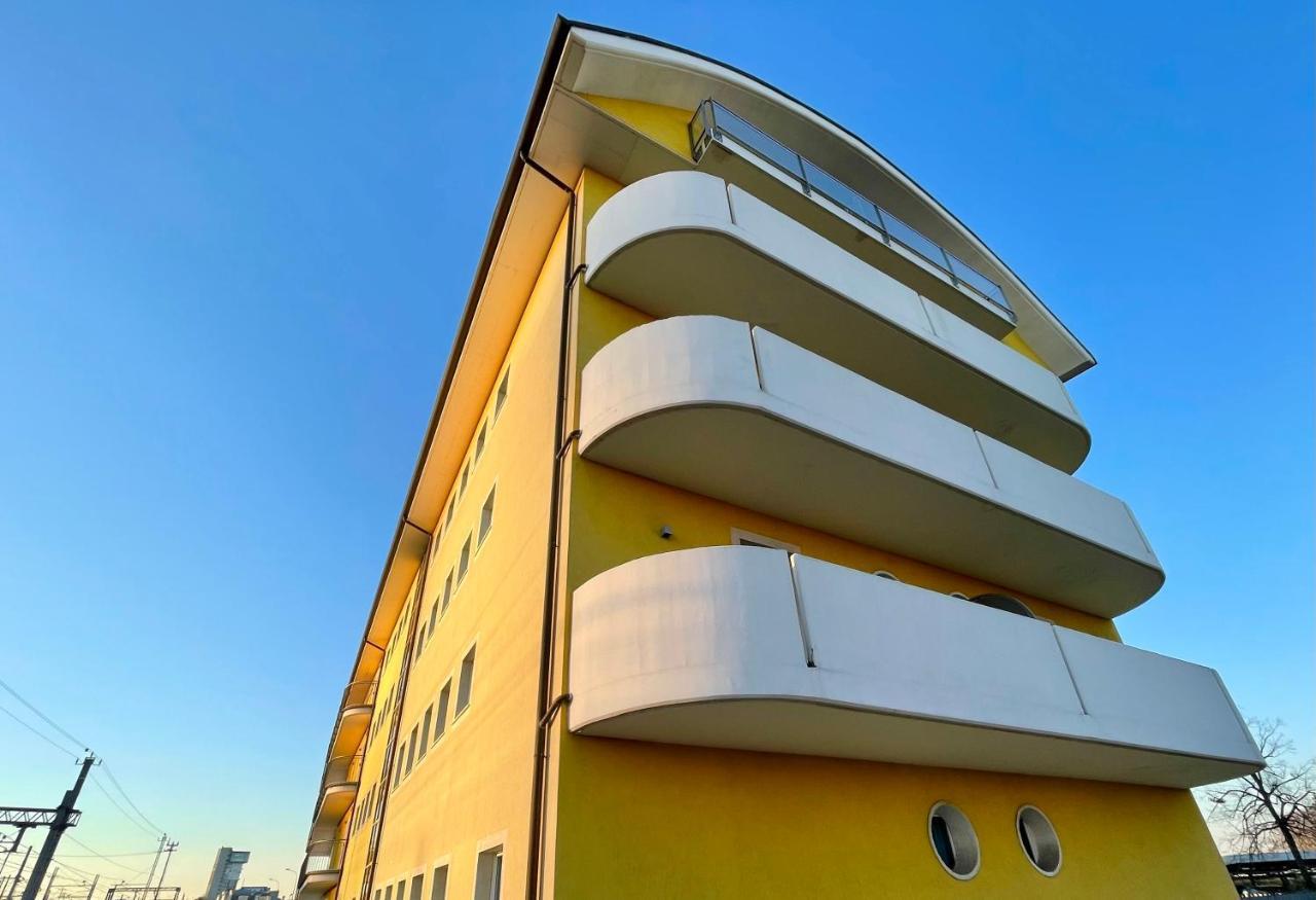 Hotel Alverì Mestre Esterno foto